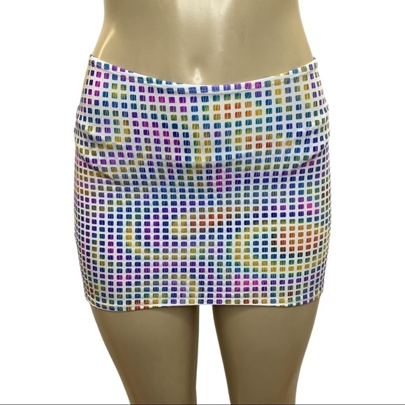 White with color squares skirt and thong - Picture 1 of 4